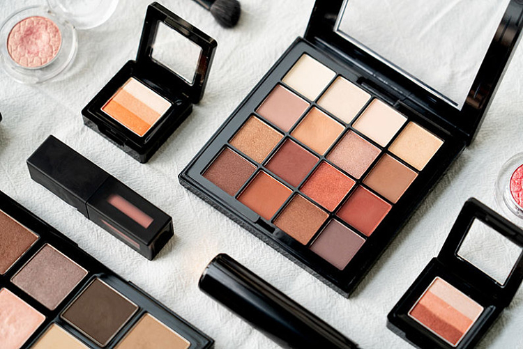 国家药监局：深化化妆品监管改革，促进产业高质量发展